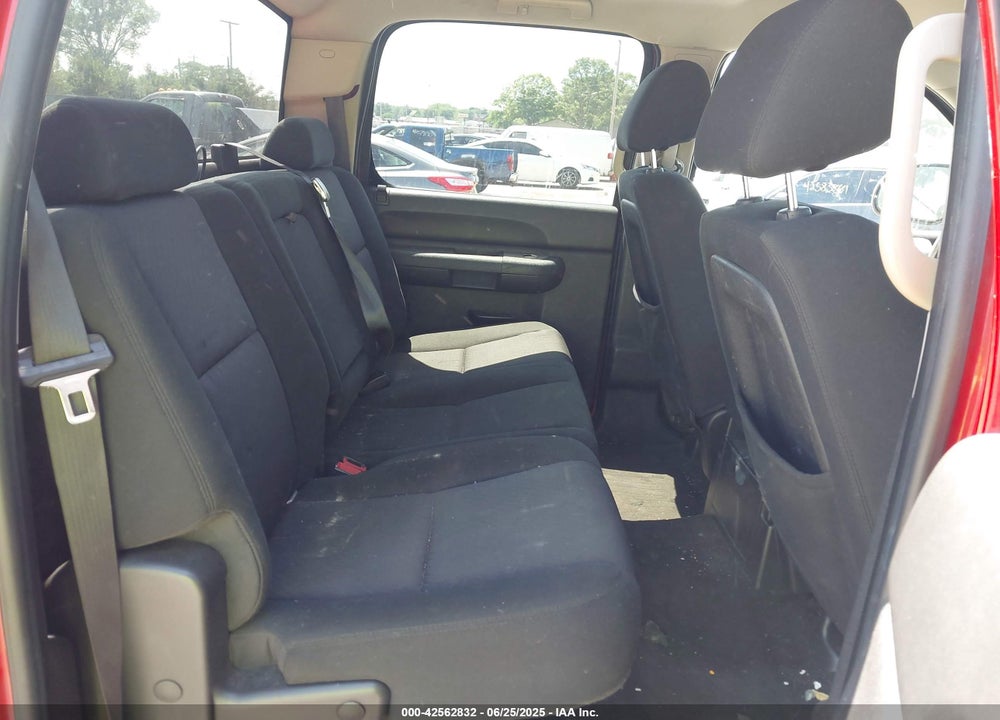 2010 CHEVROLET SILVERADO 1500 VIN: 3GCRKSE35AG236429