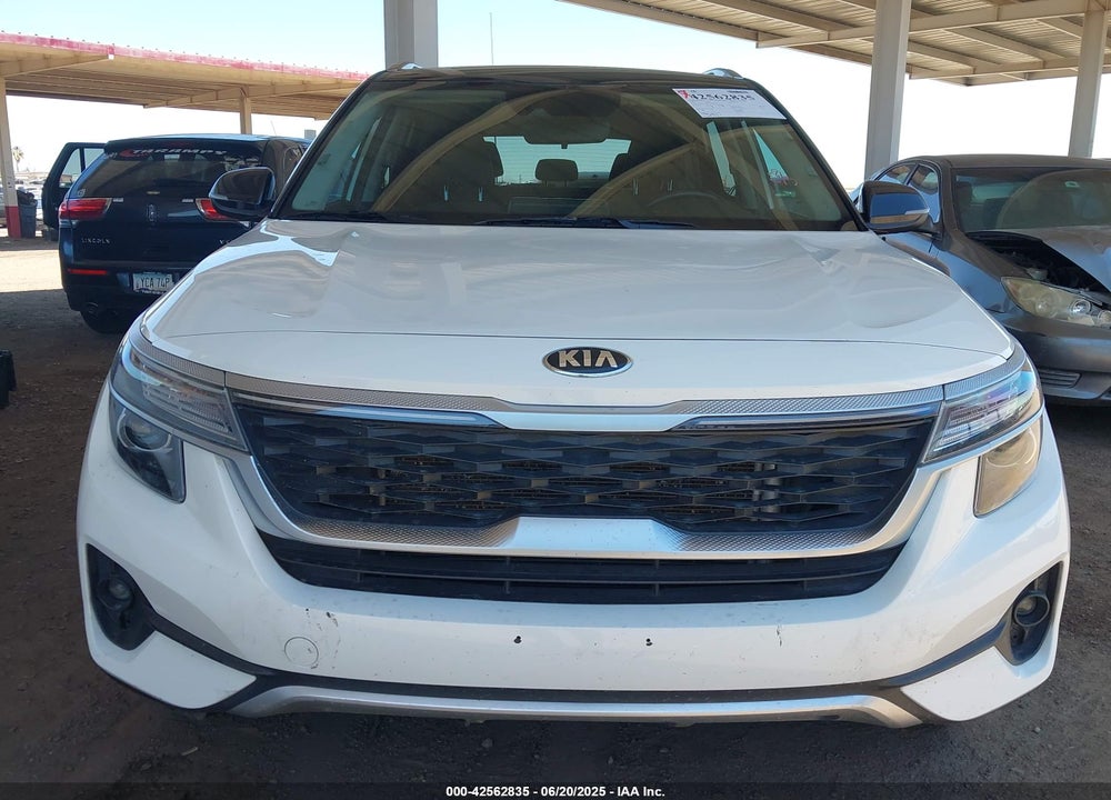 2021 KIA SELTOS VIN: KNDEUCA24M7092299