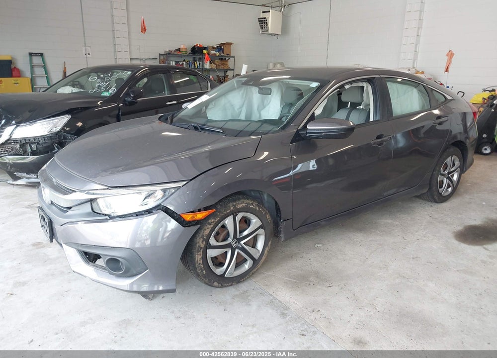 2018 HONDA CIVIC VIN: 2HGFC2F64JH586869