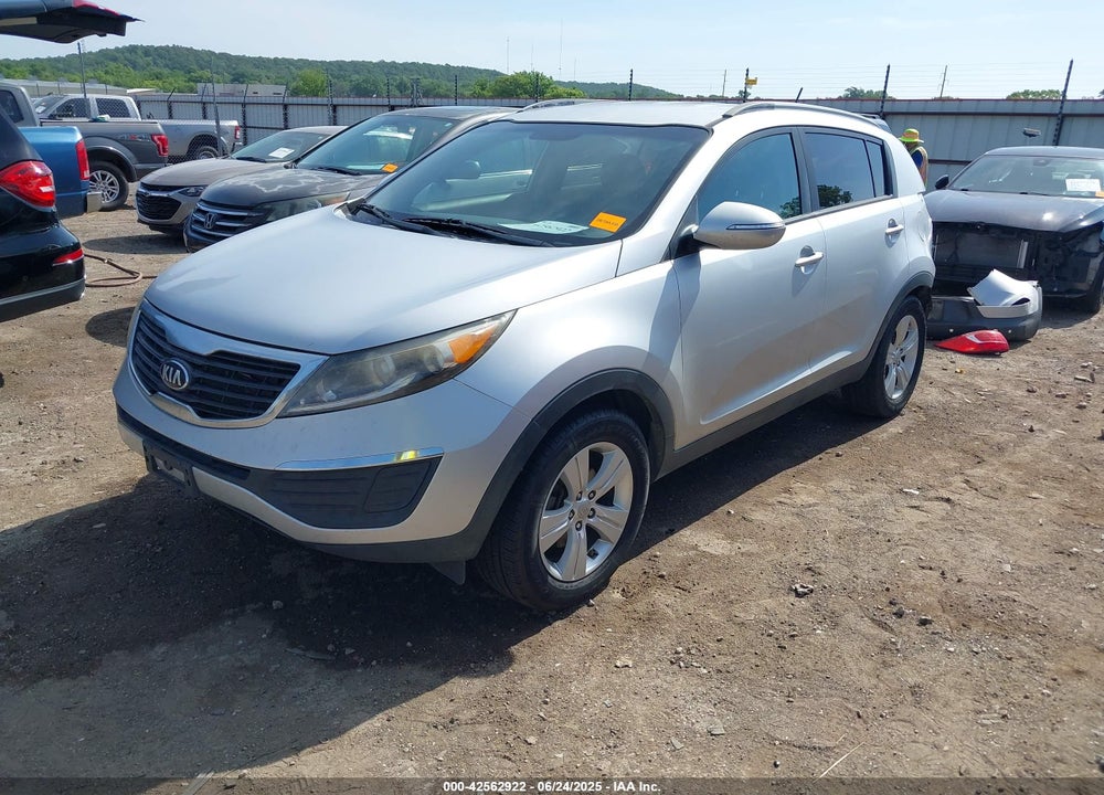 2013 KIA SPORTAGE VIN: KNDPB3A27D7456648