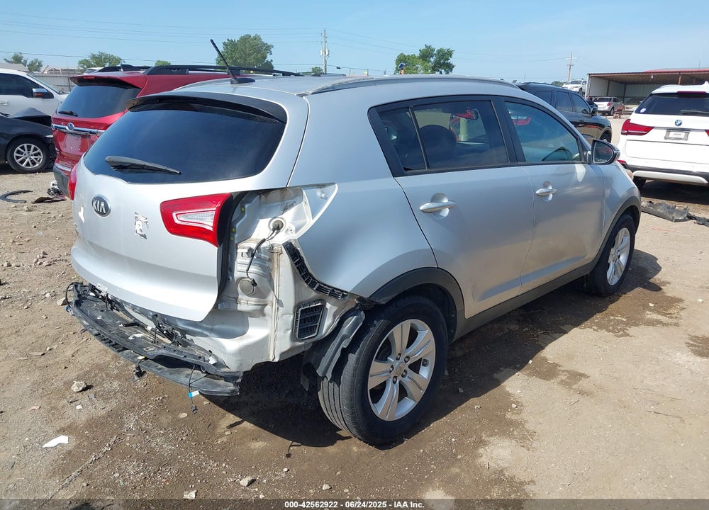 2013 KIA SPORTAGE VIN: KNDPB3A27D7456648