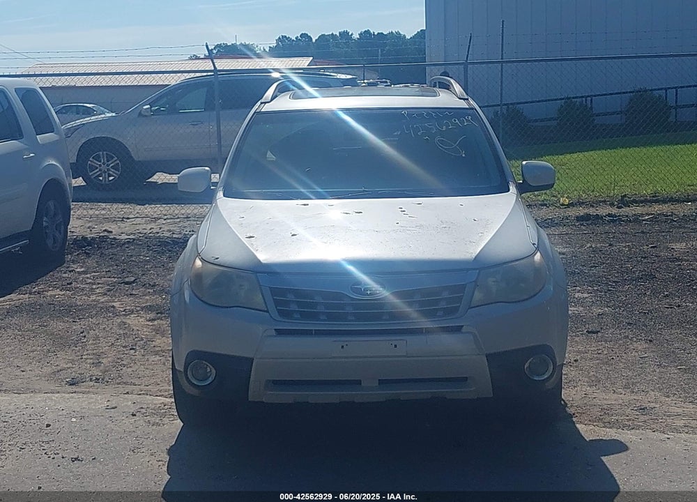 2011 SUBARU FORESTER 2.5X LIMITED VIN: JF2SHAEC8BH749600