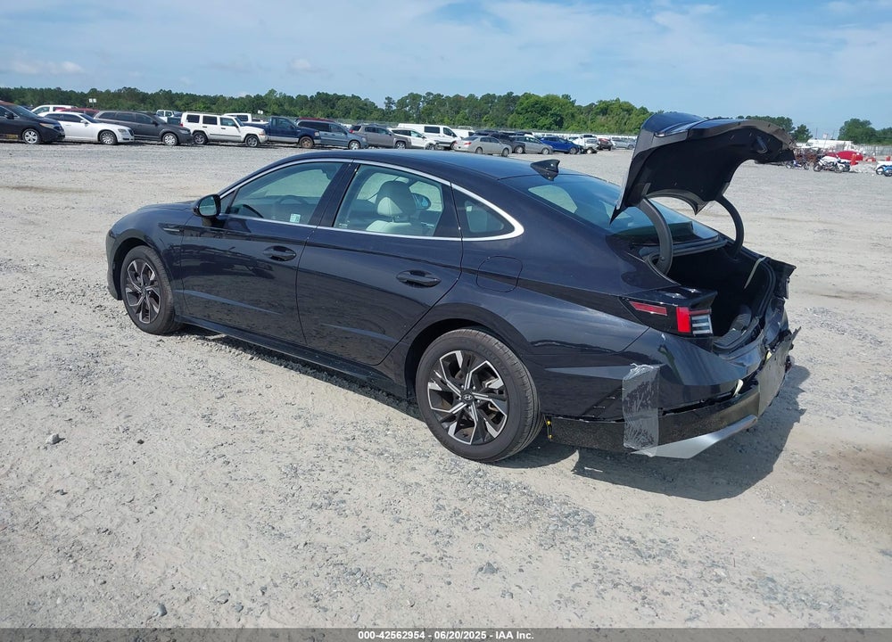 2025 HYUNDAI SONATA SEL VIN: KMHL64JA8SA439997