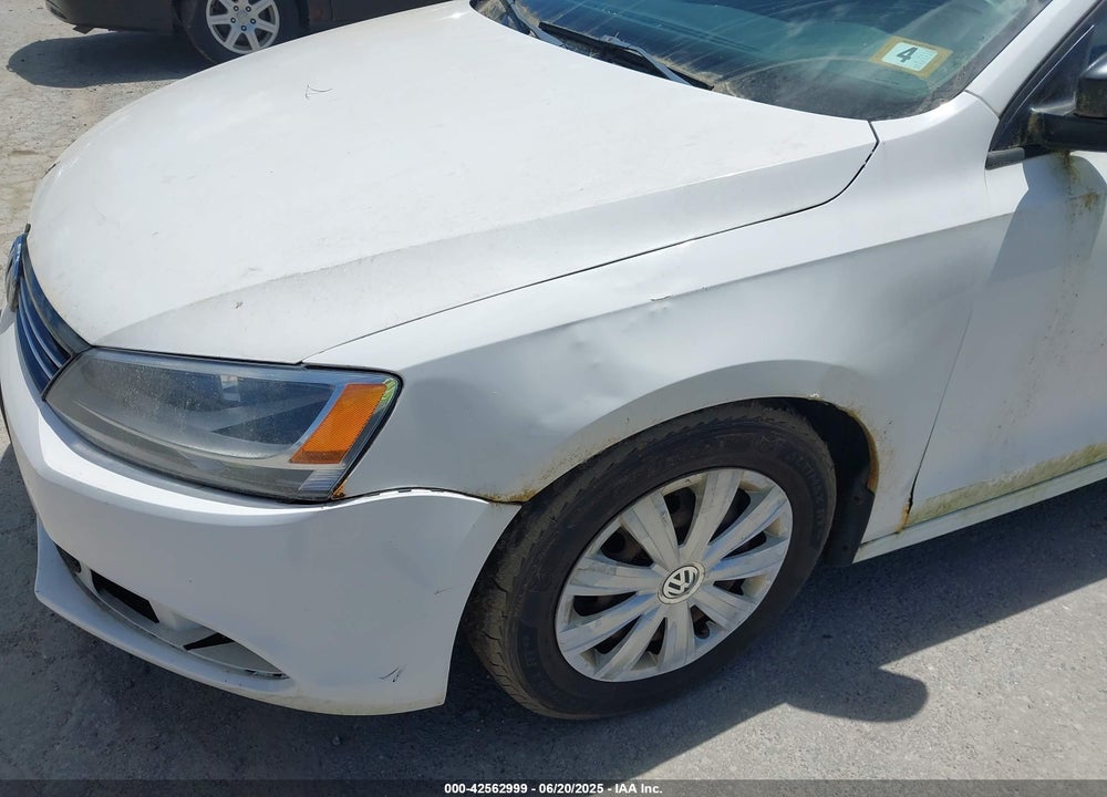 2013 VOLKSWAGEN JETTA VIN: 3VW2K7AJ9DM265129
