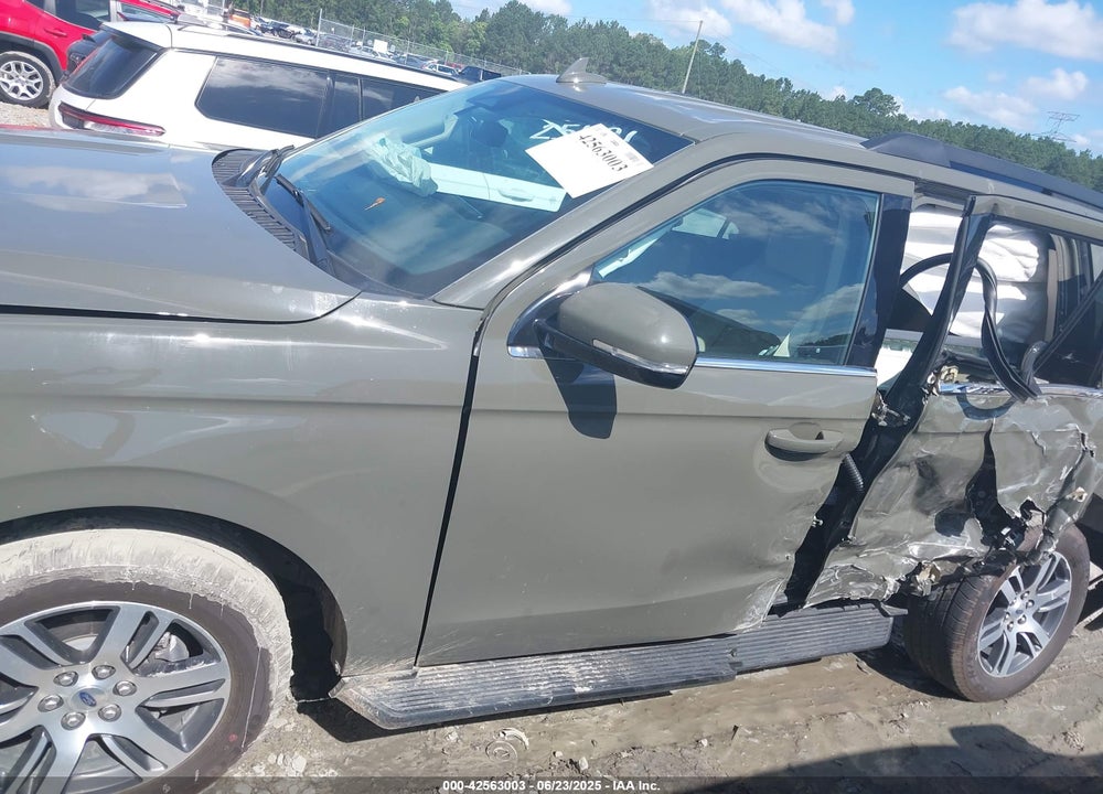 2024 FORD EXPEDITION VIN: 1FMJU1H85REB13690
