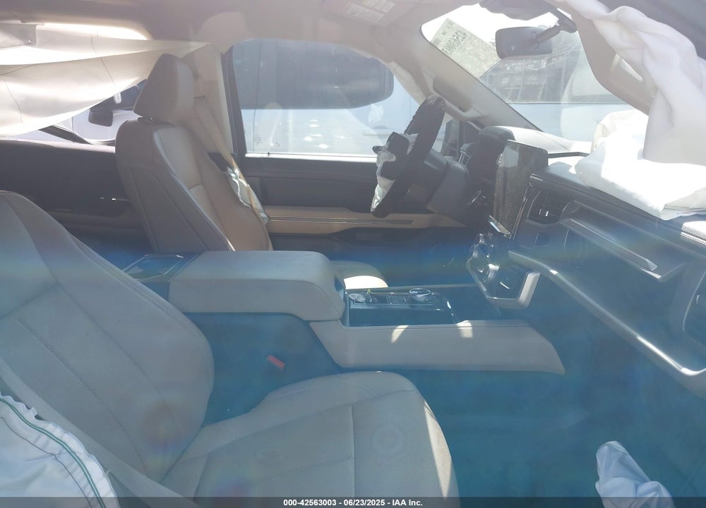 2024 FORD EXPEDITION VIN: 1FMJU1H85REB13690