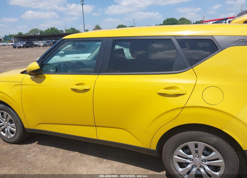 2020 KIA SOUL VIN: KNDJ23AU2L7088823