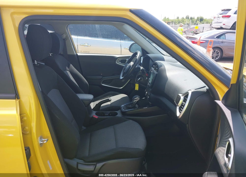 2020 KIA SOUL VIN: KNDJ23AU2L7088823