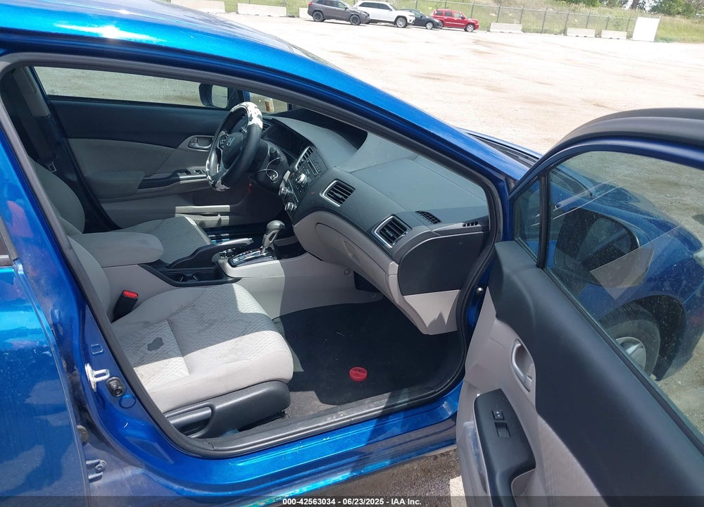 2015 HONDA CIVIC LX VIN: 19XFB2F51FE280756