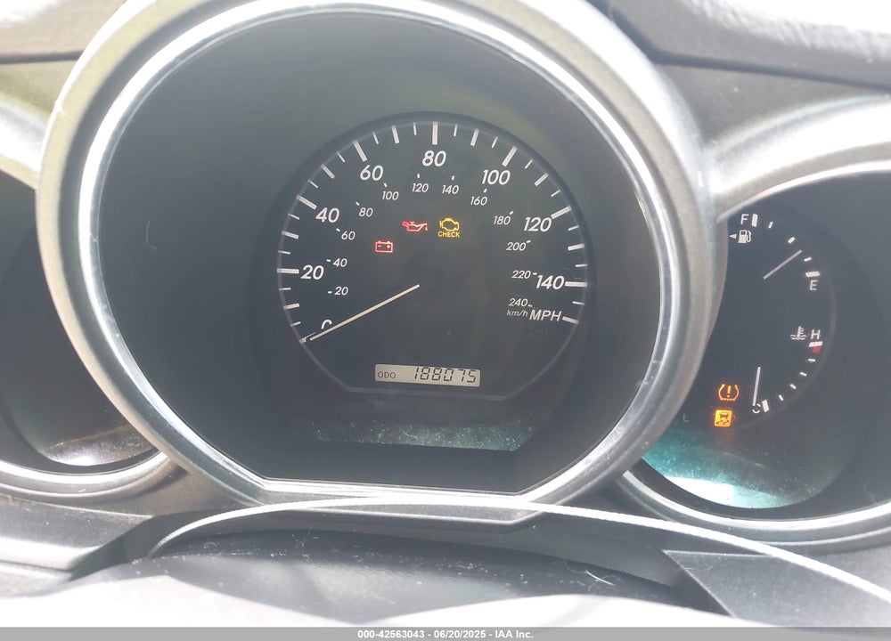 2008 LEXUS RX 350 VIN: 2T2HK31U08C075097