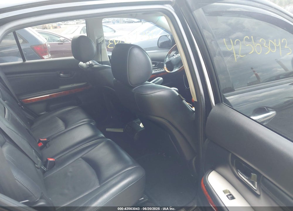 2008 LEXUS RX 350 VIN: 2T2HK31U08C075097