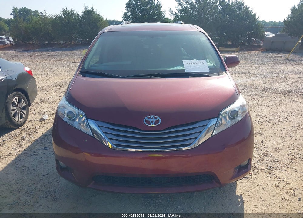 2016 TOYOTA SIENNA XLE 8 PASSENGER VIN: 5TDYK3DC7GS701595