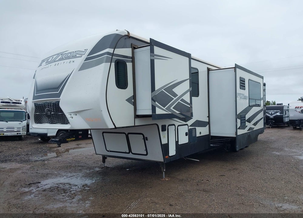 2021 KEYSTONE IMPACT IP415 VIN: 4YDF4153XMF815698