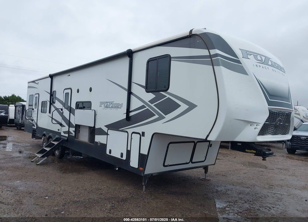2021 KEYSTONE IMPACT IP415 VIN: 4YDF4153XMF815698