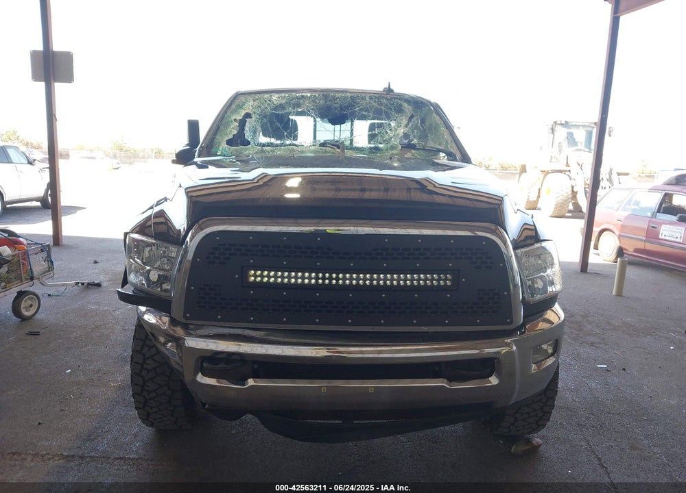 2017 RAM 2500 BIG HORN 4X4 6'4 BOX VIN: 3C6UR5DL7HG537102