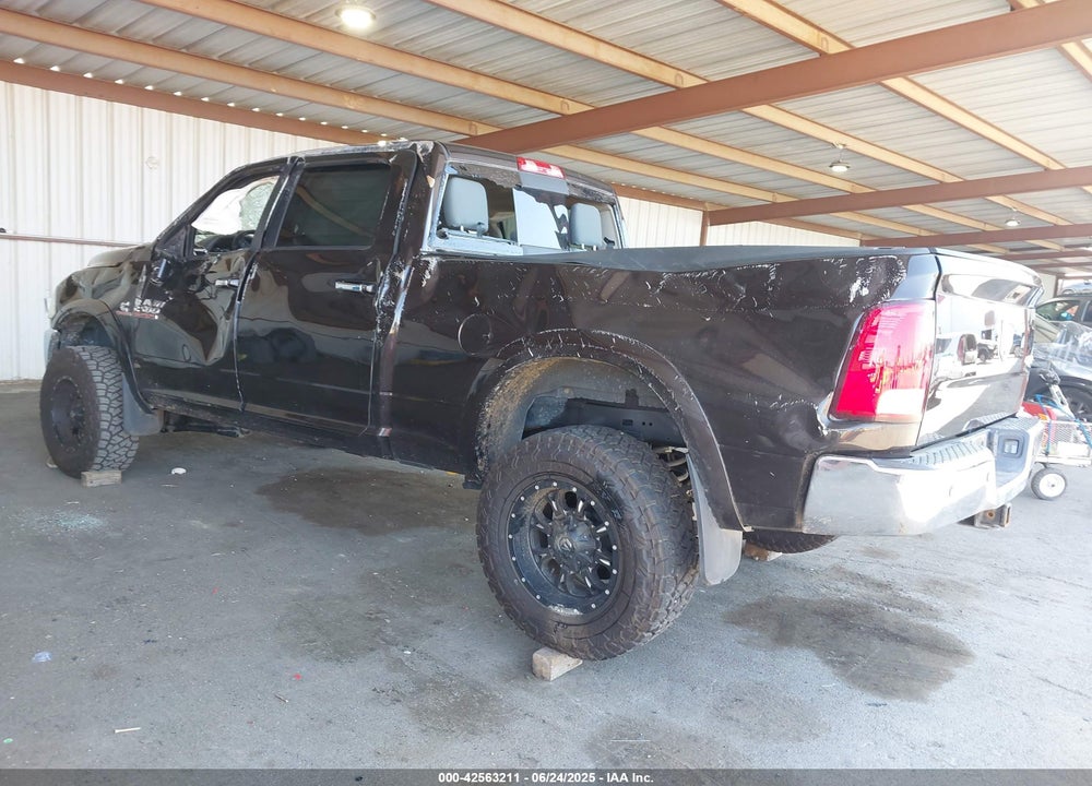 2017 RAM 2500 BIG HORN 4X4 6'4 BOX VIN: 3C6UR5DL7HG537102