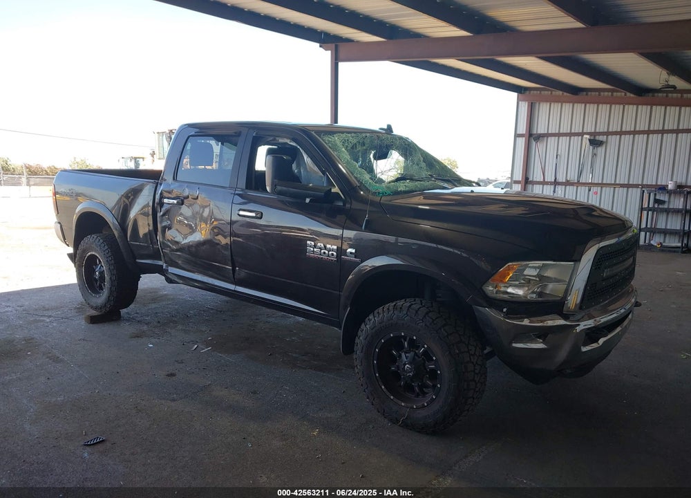 2017 RAM 2500 BIG HORN 4X4 6'4 BOX VIN: 3C6UR5DL7HG537102