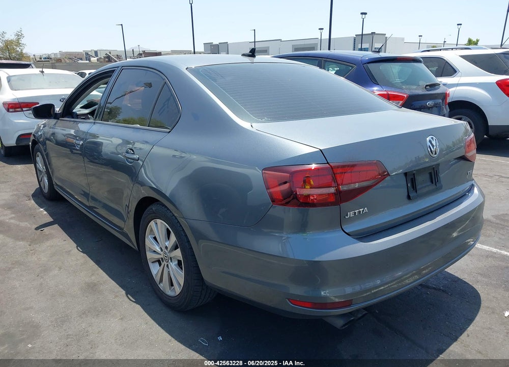 2016 VOLKSWAGEN JETTA VIN: 3VW267AJ2GM375562