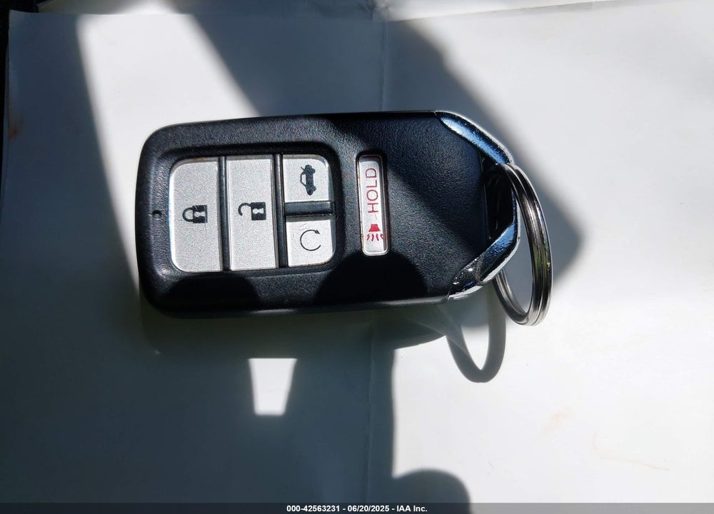 2016 HONDA CIVIC VIN: 2HGFC2F77GH506417
