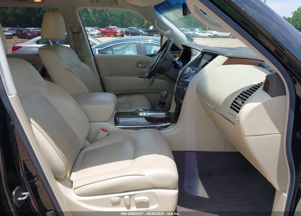 2017 INFINITI QX80 VIN: JN8AZ2NF8H9642741