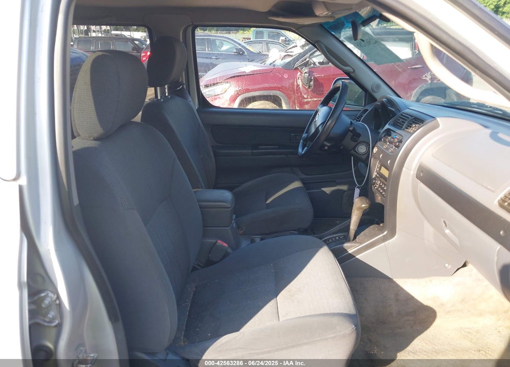 2004 NISSAN FRONTIER XE-V6 VIN: 1N6ED27T74C446184