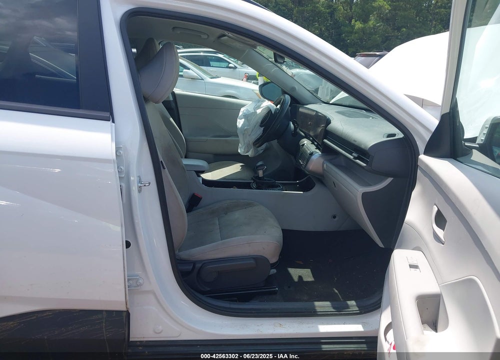 2024 HYUNDAI KONA VIN: KM8HBCAB8RU174088