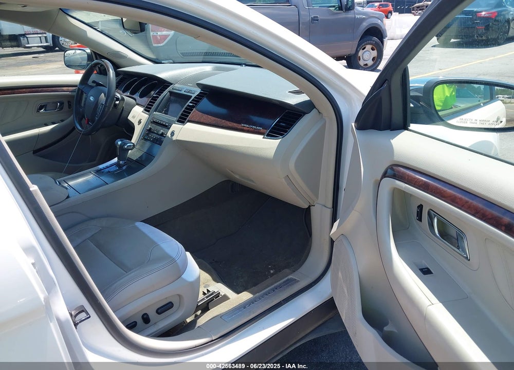 2011 FORD TAURUS VIN: 1FAHP2FW1BG188341