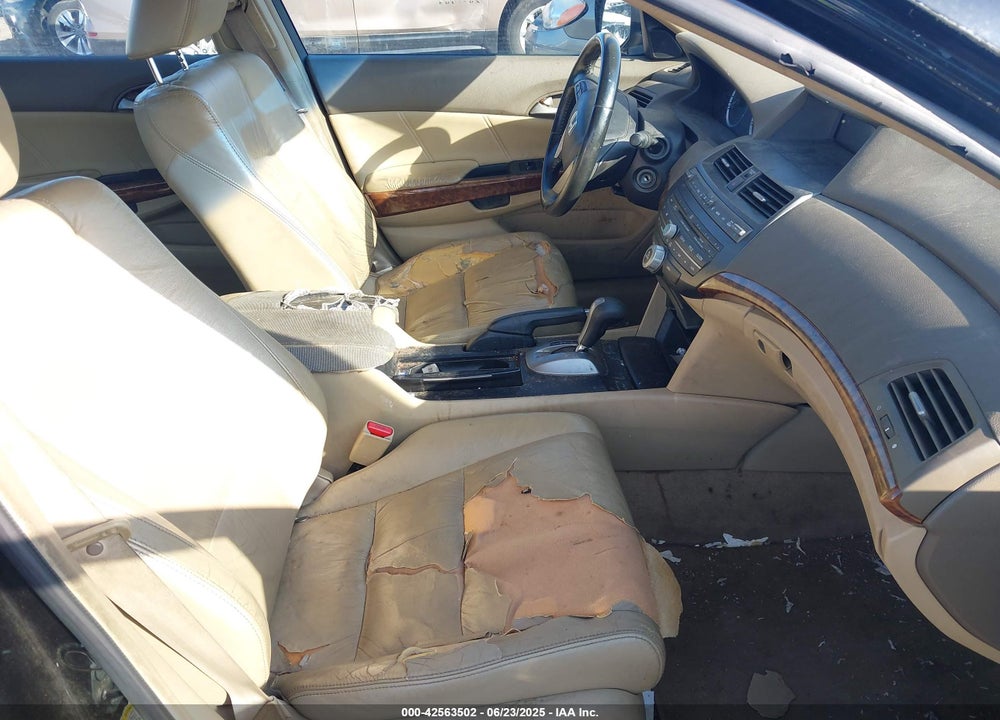 2008 HONDA ACCORD 2.4 EX-L VIN: 1HGCP26828A076554