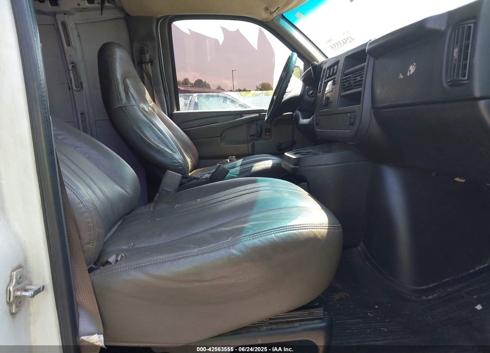 2008 GMC SAVANA VIN: 1GTGG25C481160574