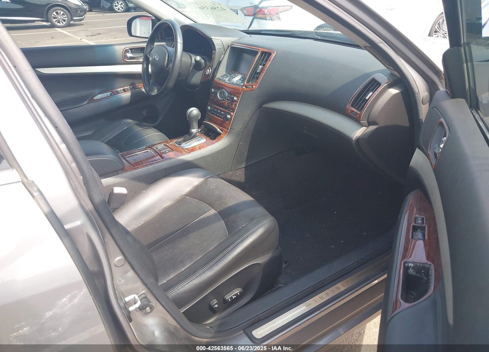 2007 INFINITI G35 VIN: JNKBV61E37M718540