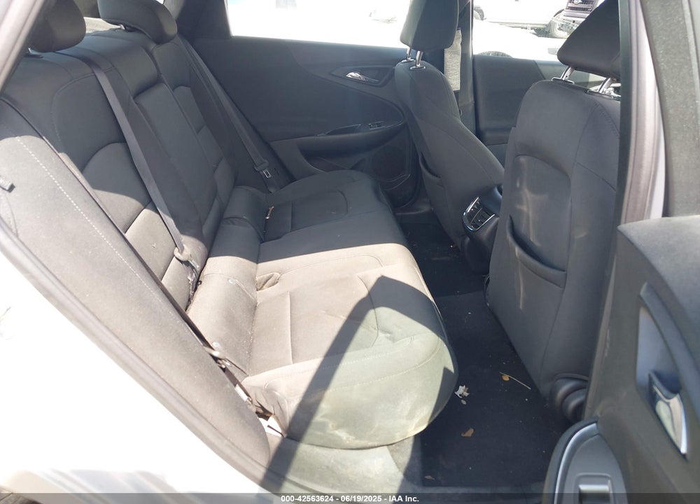 2017 CHEVROLET MALIBU 1LT VIN: 1G1ZE5ST9HF139123