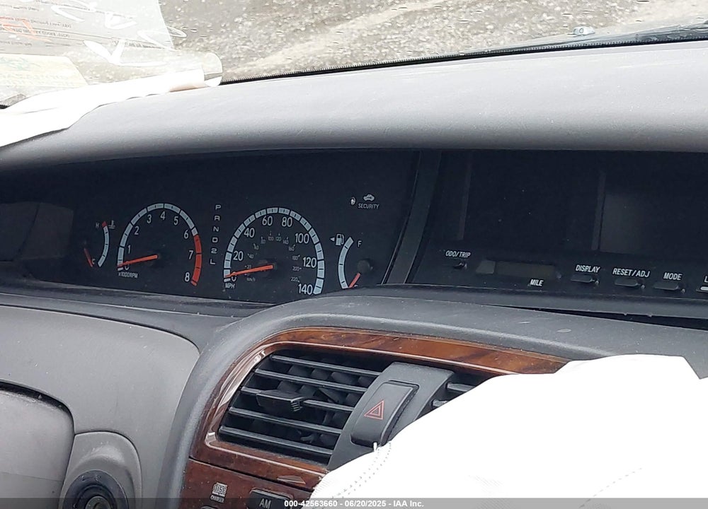 2002 TOYOTA AVALON XLS VIN: 4T1BF28B42U202792
