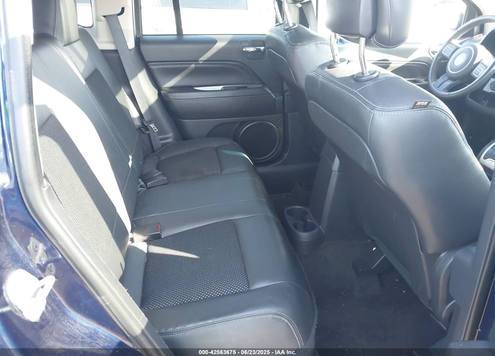 2014 JEEP COMPASS VIN: 1C4NJDEB0ED886485