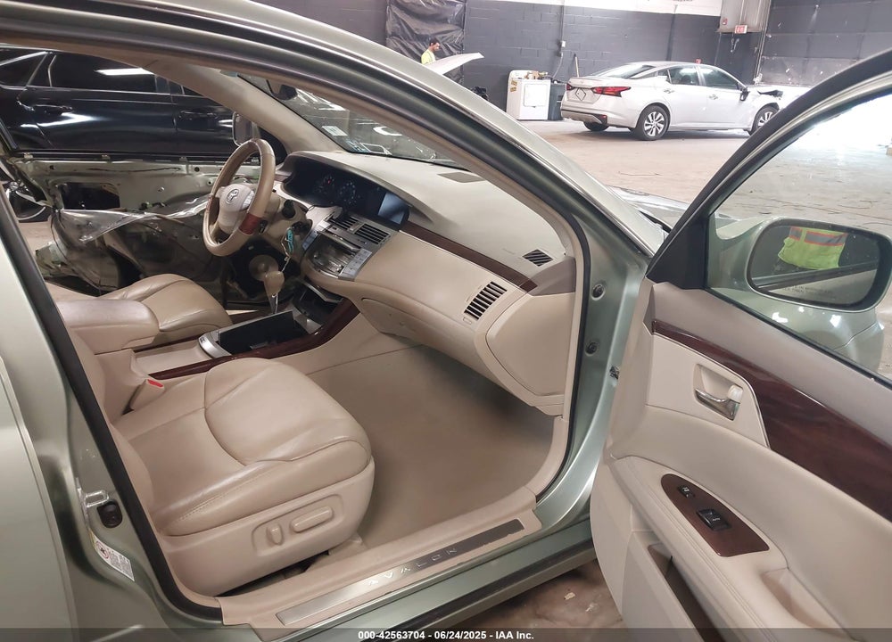 2009 TOYOTA AVALON XLS VIN: 4T1BK36B59U351436