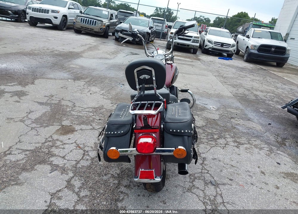 2015 HARLEY-DAVIDSON FLSTC HERITAGE SOFTAIL CLASSIC VIN: 1HD1BWV15FB031615