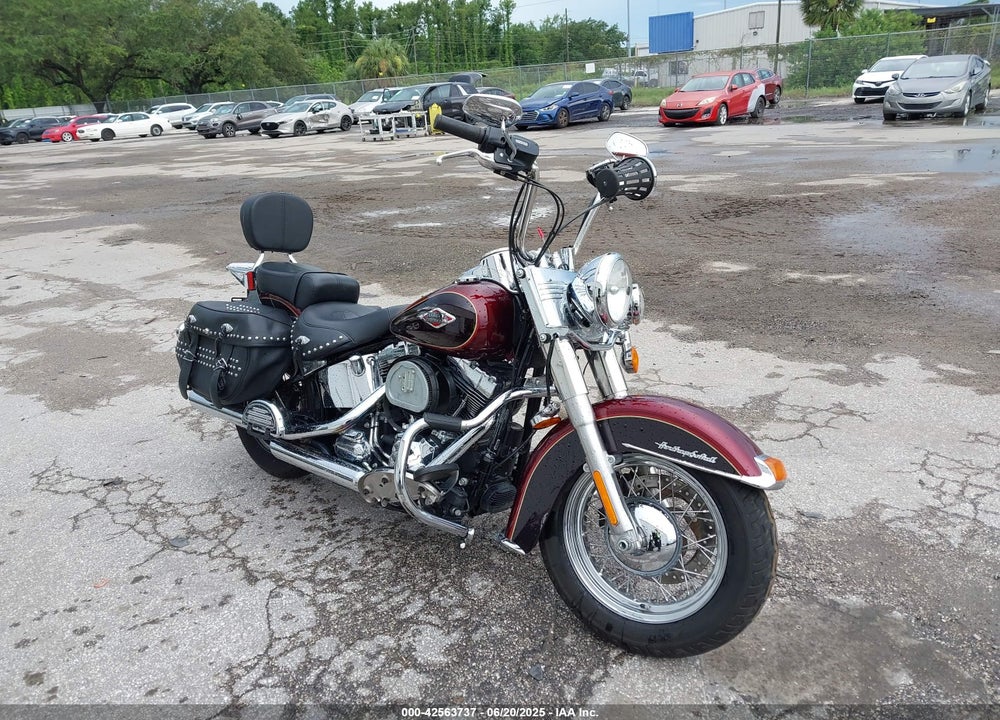 2015 HARLEY-DAVIDSON FLSTC HERITAGE SOFTAIL CLASSIC VIN: 1HD1BWV15FB031615