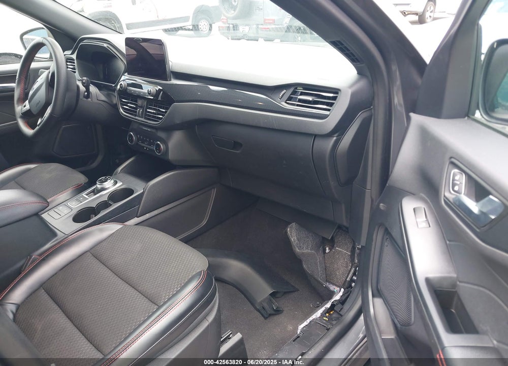 2023 FORD ESCAPE ST LINE VIN: 1FMCU0MN2PUA01379