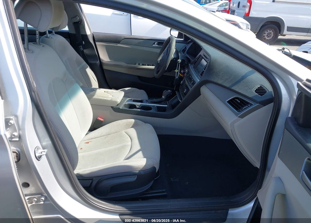 2016 HYUNDAI SONATA SE VIN: 5NPE24AF3GH377056