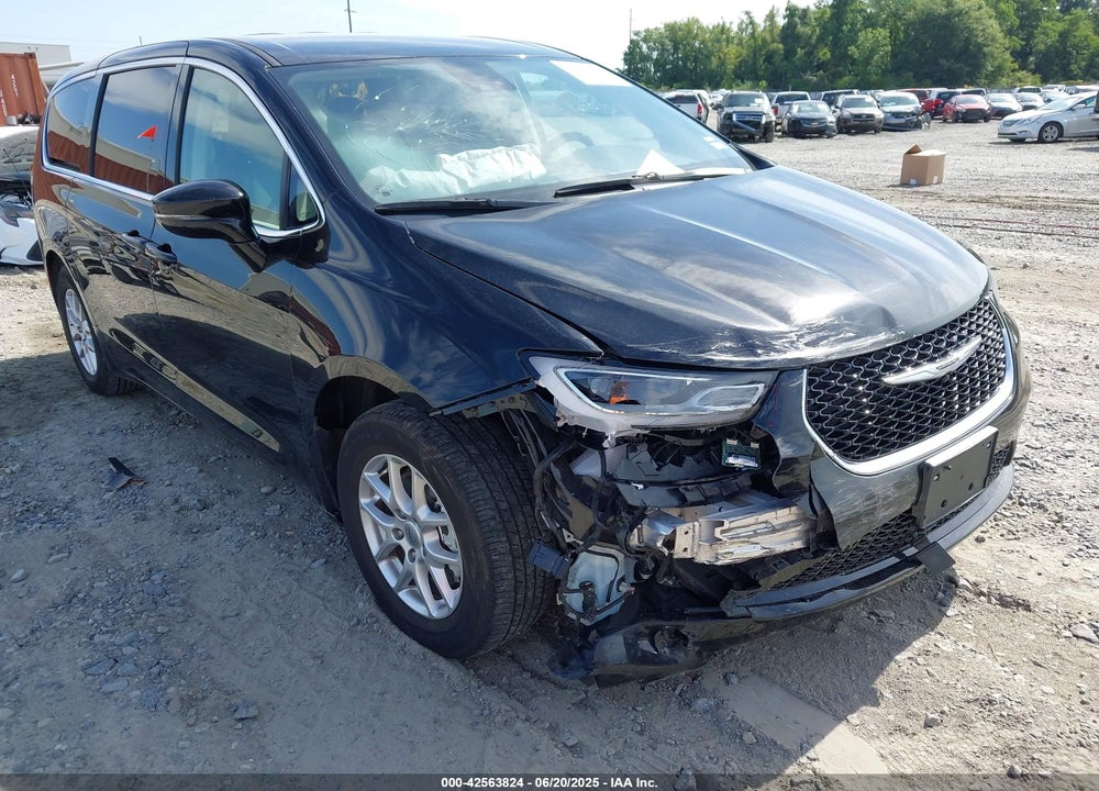 2024 CHRYSLER PACIFICA TOURING L VIN: 2C4RC1BG4RR143812