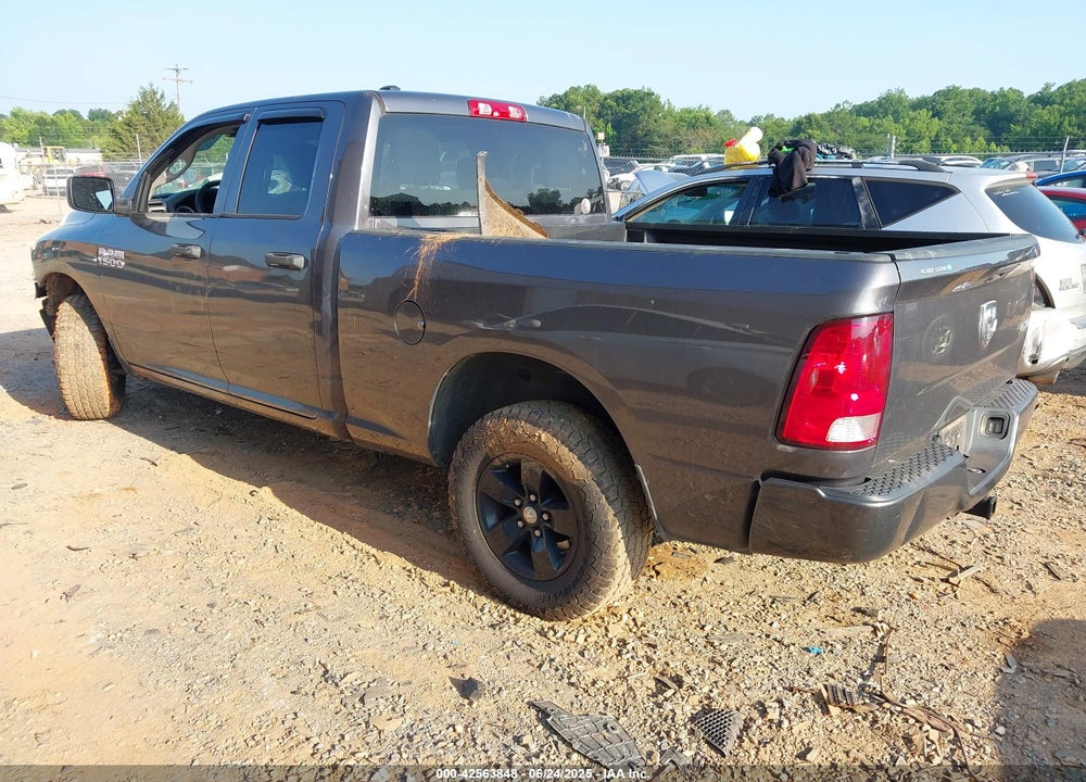 2016 RAM 1500 VIN: 1C6RR7FG3GS409660
