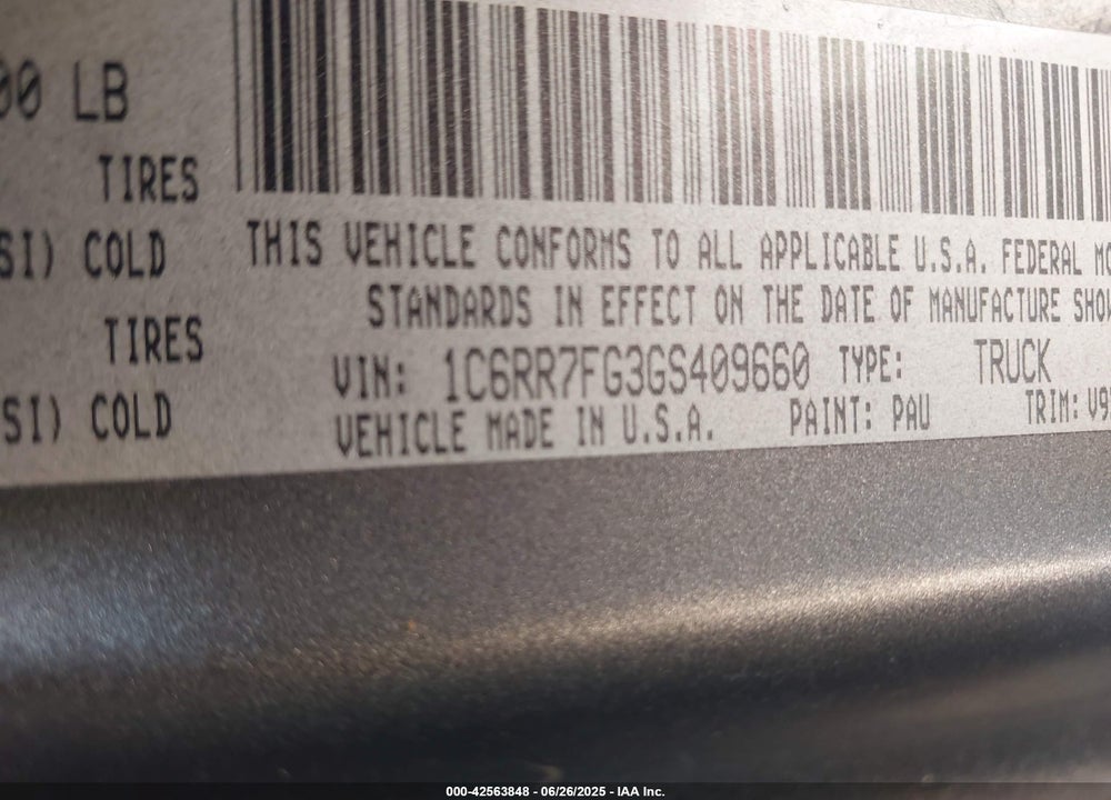 2016 RAM 1500 VIN: 1C6RR7FG3GS409660