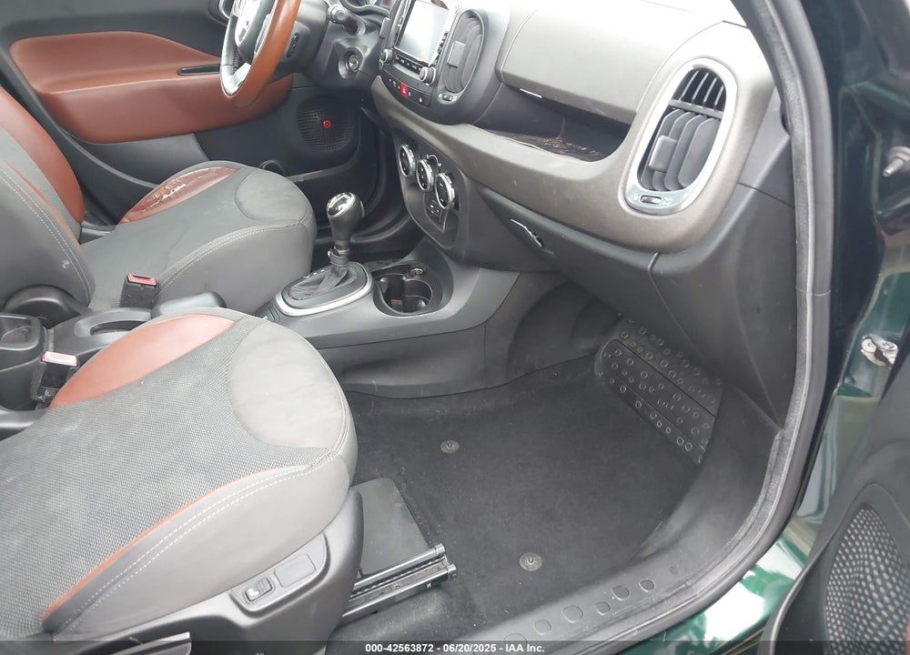 2014 FIAT 500L TREKKING VIN: ZFBCFADH0EZ007506