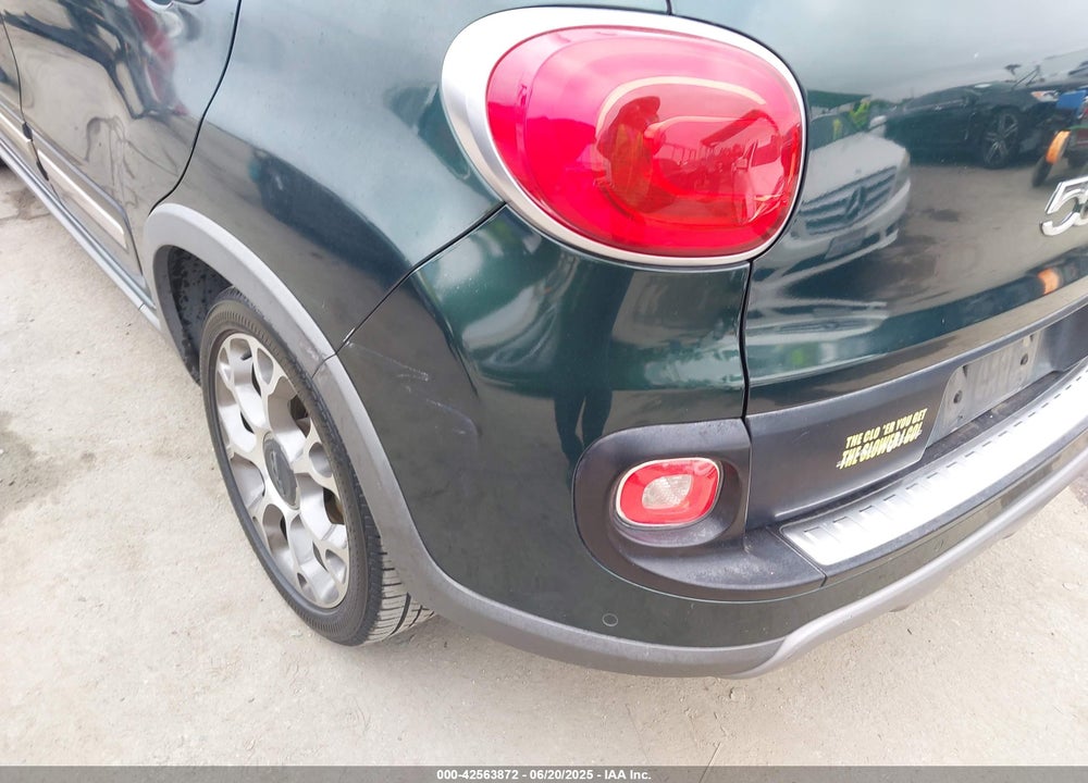 2014 FIAT 500L TREKKING VIN: ZFBCFADH0EZ007506