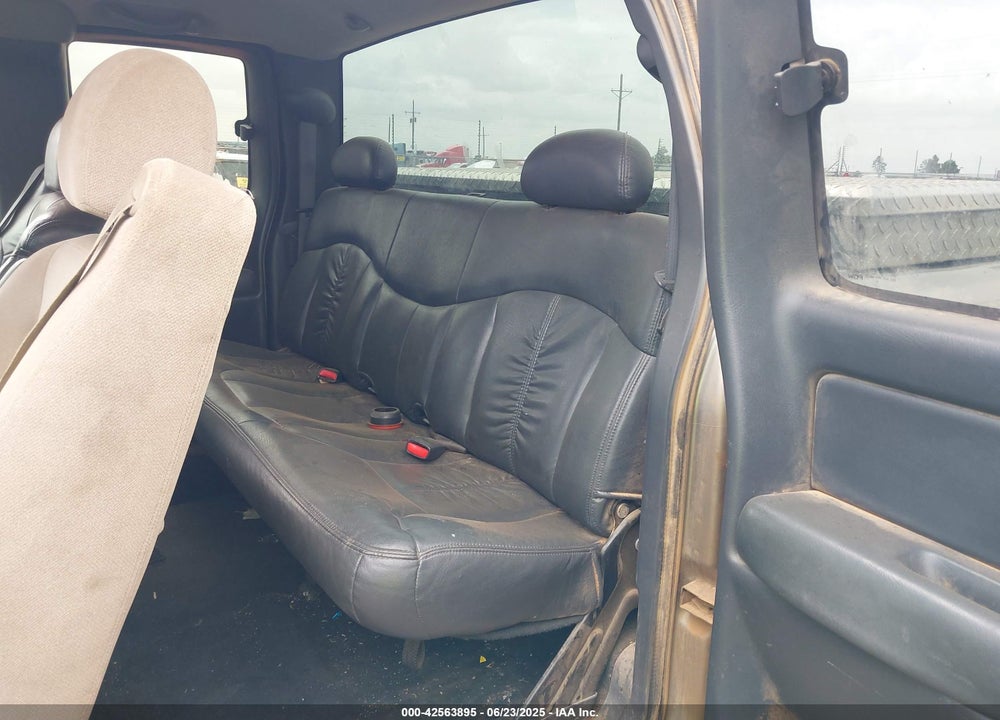 2001 GMC SIERRA 1500 SLE VIN: 2GTEC19T211132148