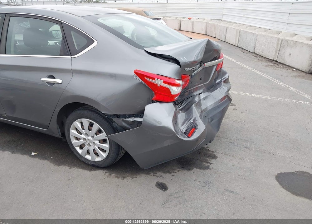 2018 NISSAN SENTRA VIN: 3N1AB7AP7JY222368