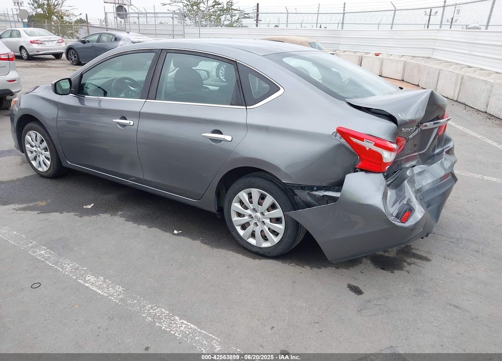 2018 NISSAN SENTRA VIN: 3N1AB7AP7JY222368