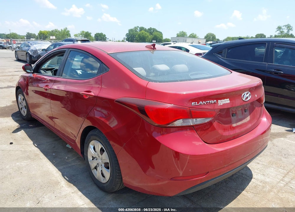 2016 HYUNDAI ELANTRA VIN: KMHDH4AEXGU623667