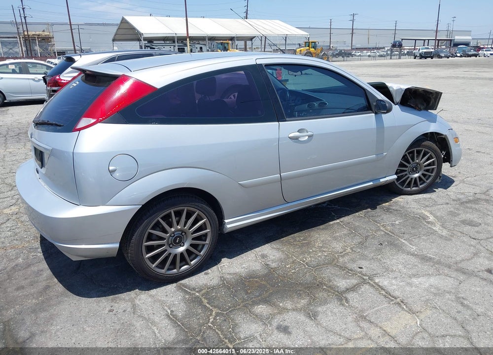 2004 FORD FOCUS ZX3 VIN: 3FAHP39504R120276
