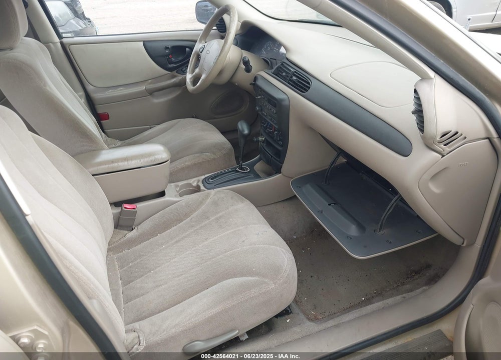 2005 CHEVROLET CLASSIC VIN: 1G1ND52F35M181550
