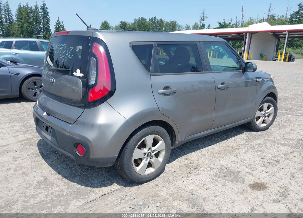 2018 KIA SOUL VIN: KNDJN2A24J7572571